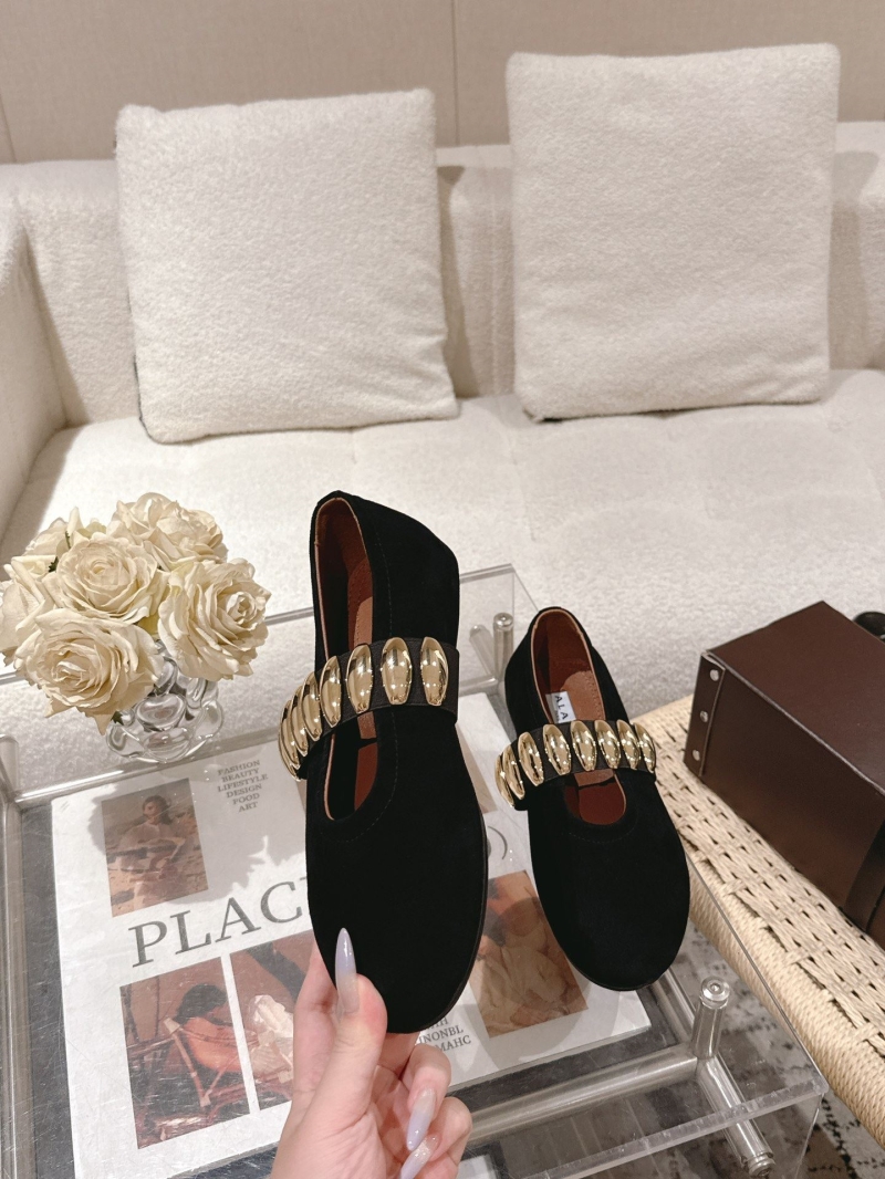 Alaia Flat Shoes